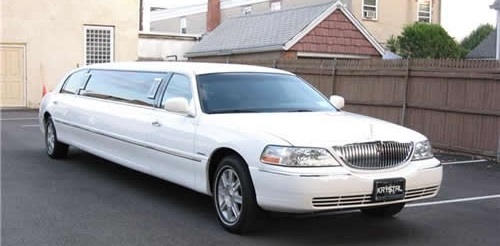 six passengers Lincoln town car